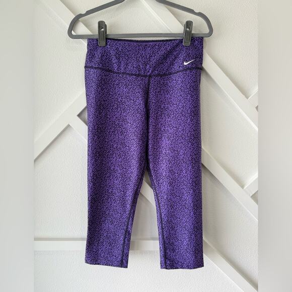 Nike Dri-Fit Purple Print Cropped Leggings Size Medium - Picture 5 of 9